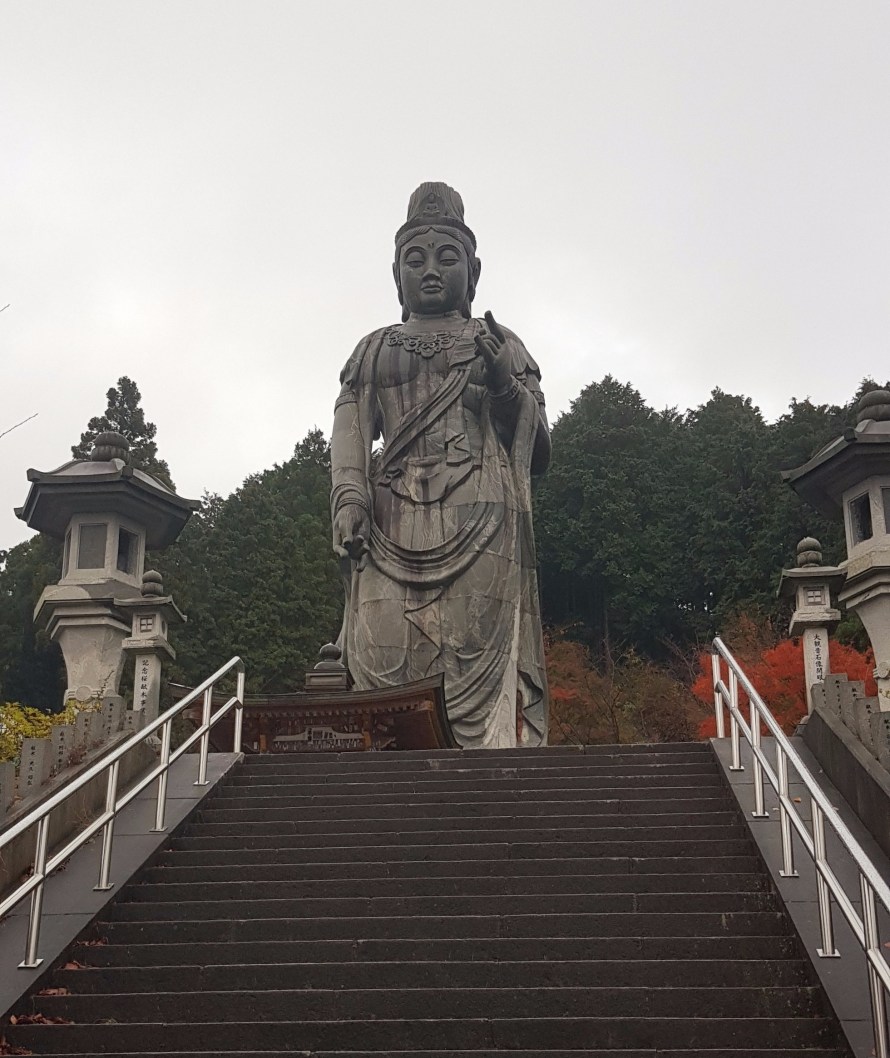 Tsubosaka Dera 3.jpg